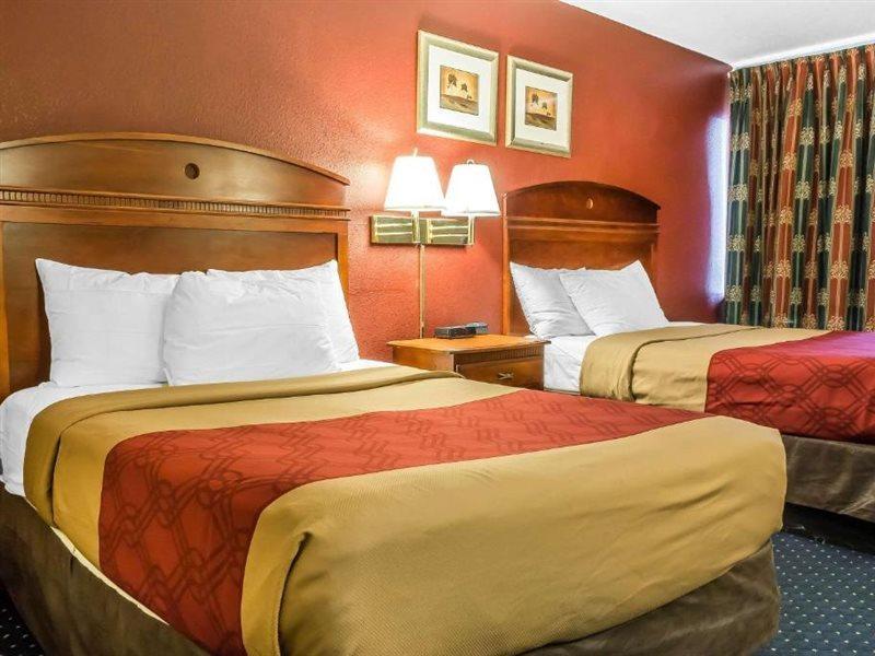 Red Carpet Inn Philadelphia Airport Lester Exteriör bild