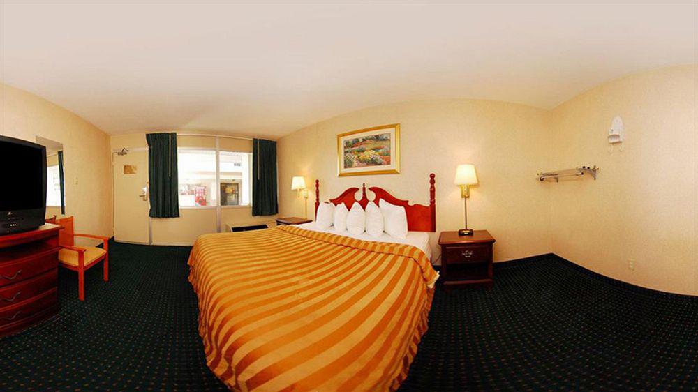 Red Carpet Inn Philadelphia Airport Lester Exteriör bild